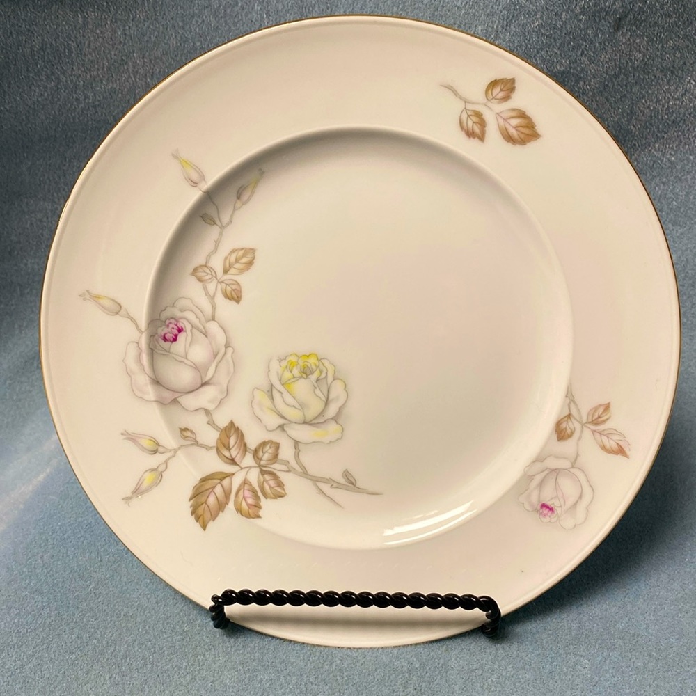 2-JOHANN HAVILAND SWEETHEART ROSE SALAD PLATES 7 7/8 INCH